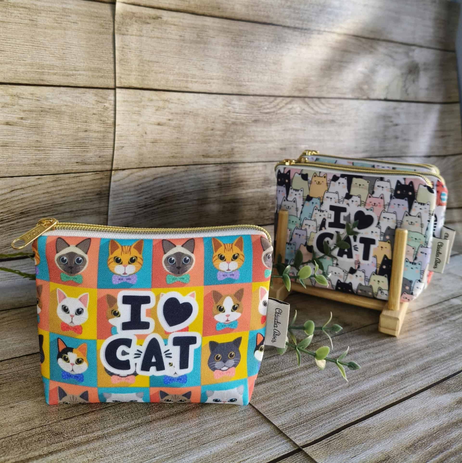 Necessaire Tradicional (P) "I LOVE CAT" - Image 1