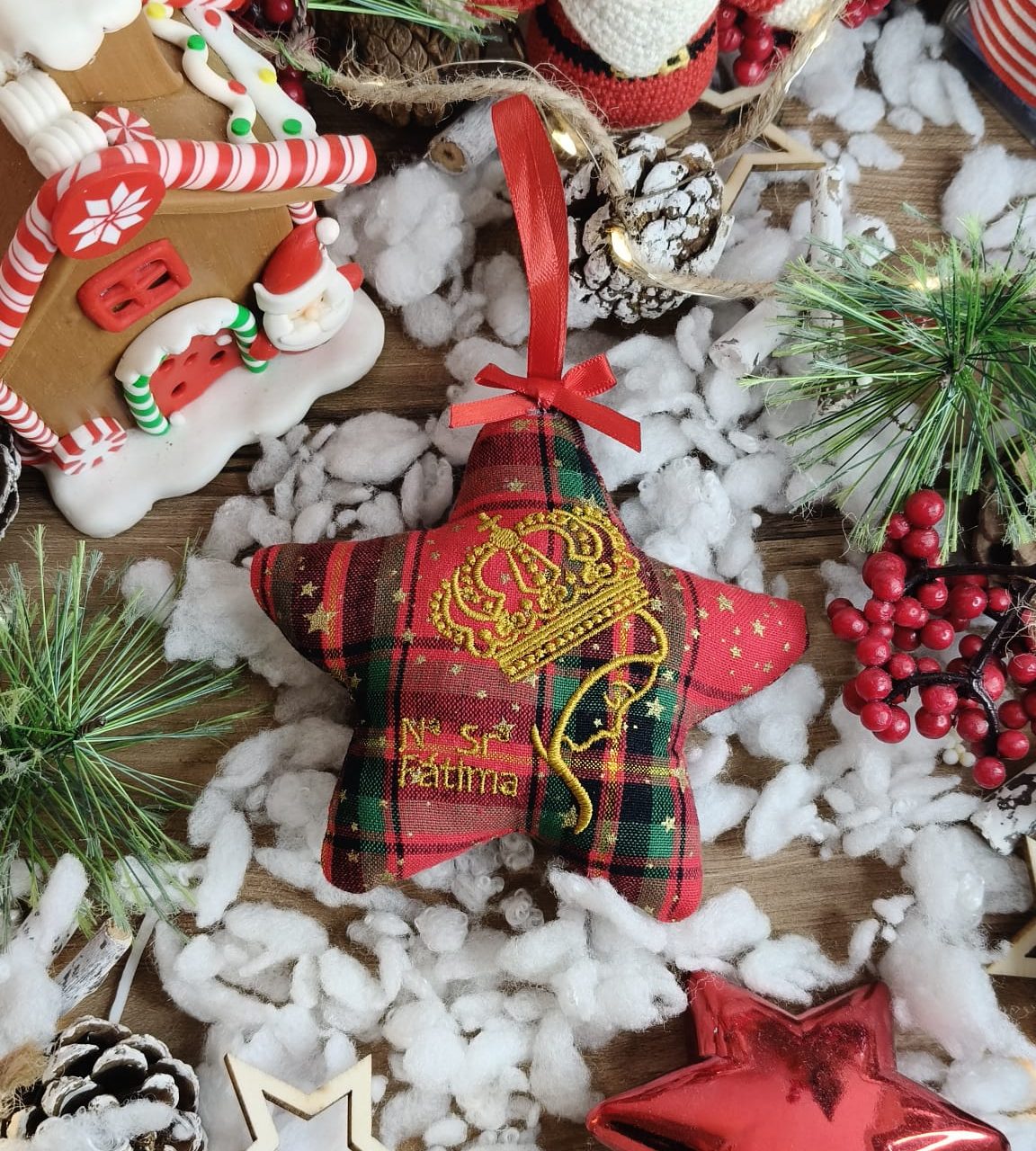 IMG-20251106-WA0018 Estrela Bordada de Natal – Nossa Senhora de Fátima