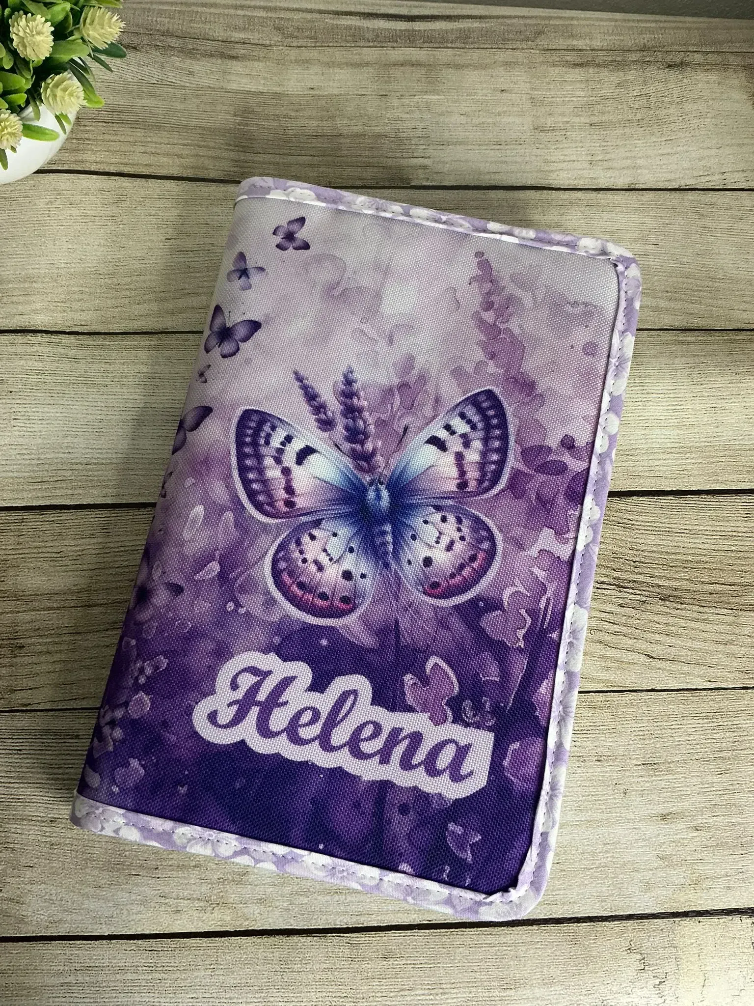 Capa de Livro Universal Borboletas (Personalizável) - Image 1