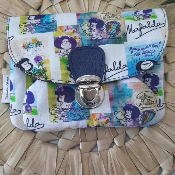 Carteira Siamesa Mafalda Artesanal